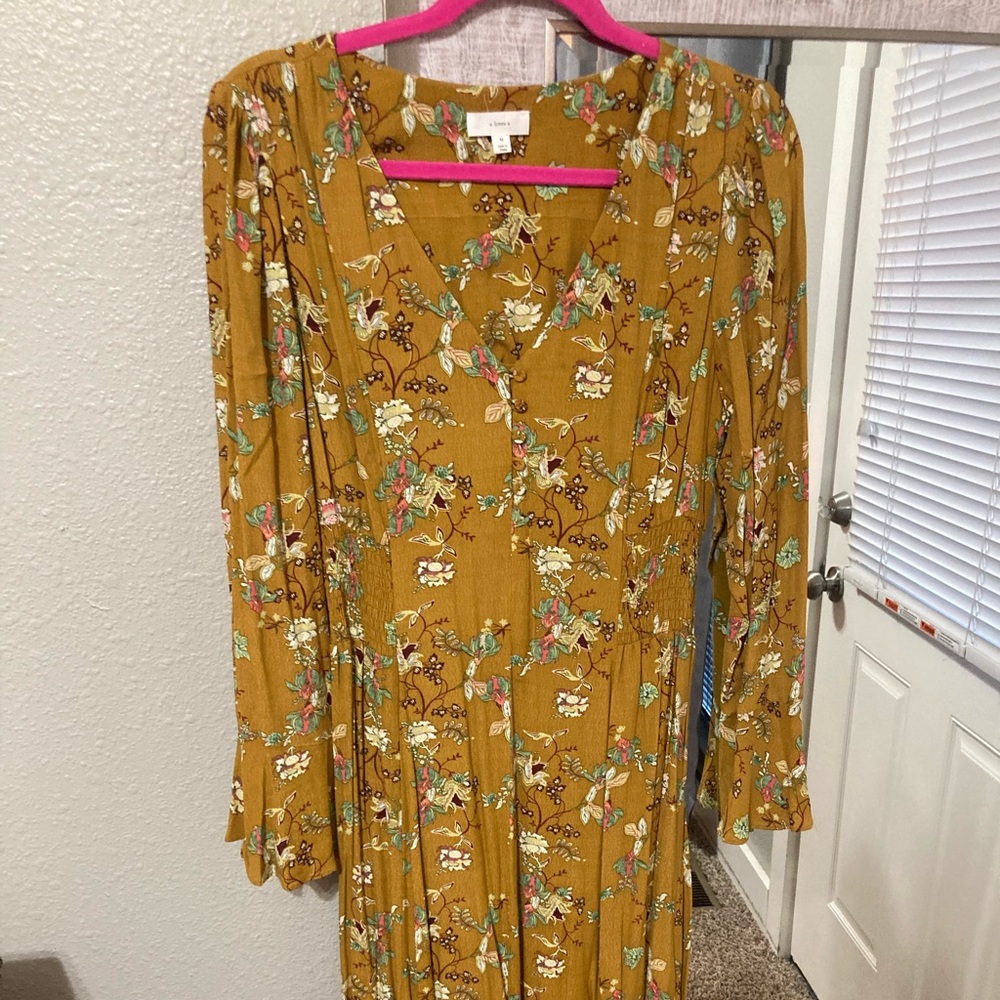 A Loves A floral printed midi dress